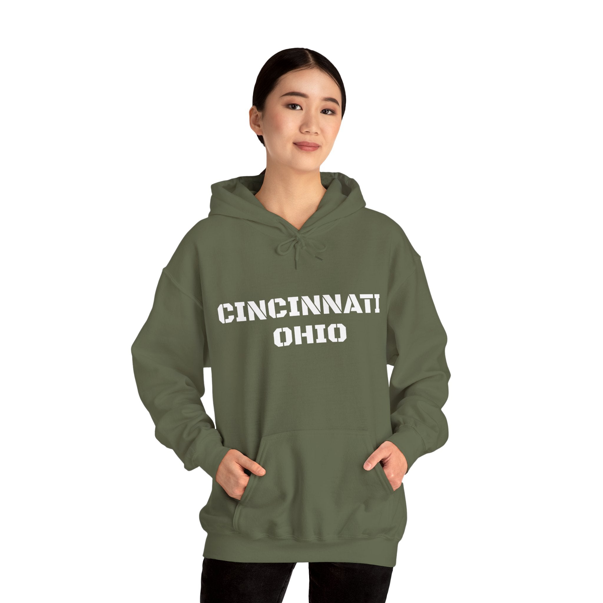 Viringee Cincinnati streetwear hoodie in classic fit with kangaroo pocket