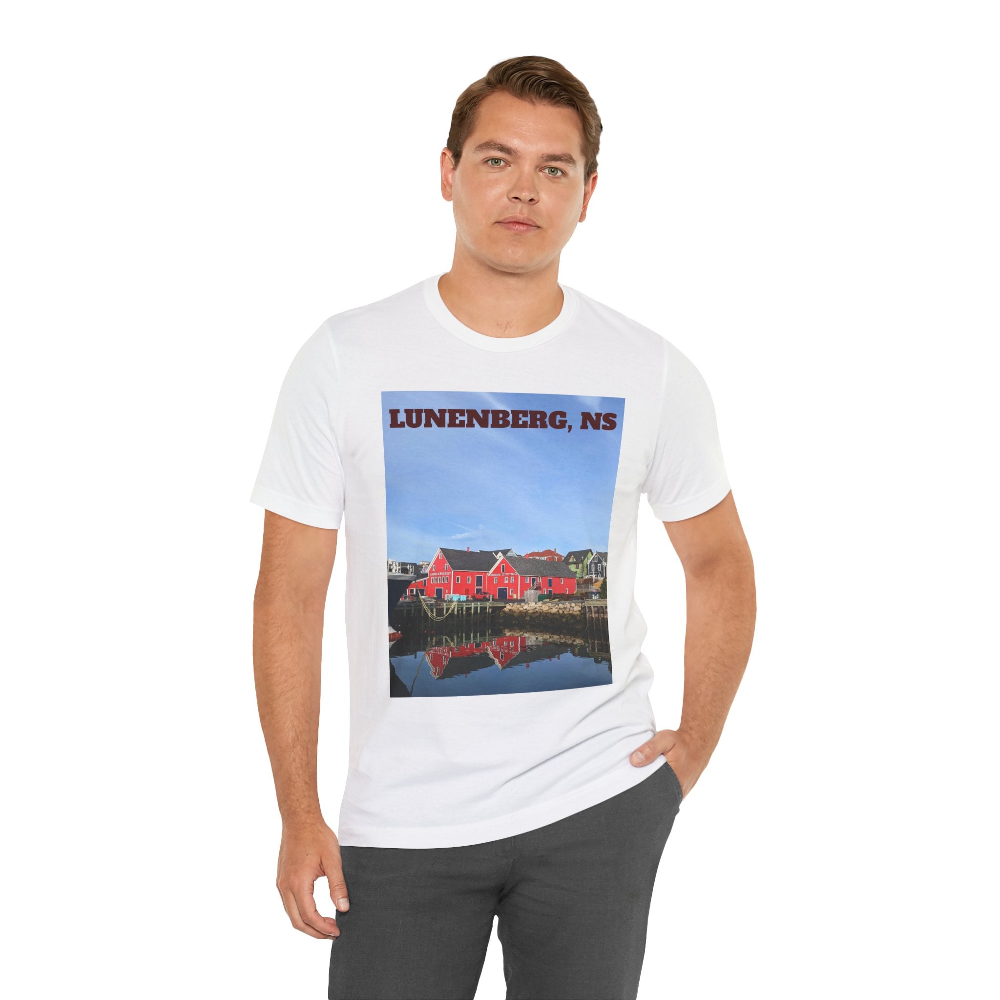 Viringee Unisex Lunenberg NS Graphic Tee