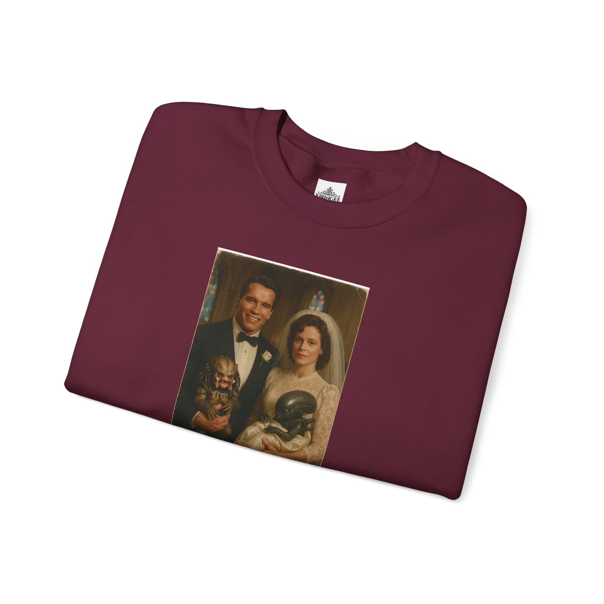 Viringee Vintage Couple Portrait Crewneck Sweatshirt