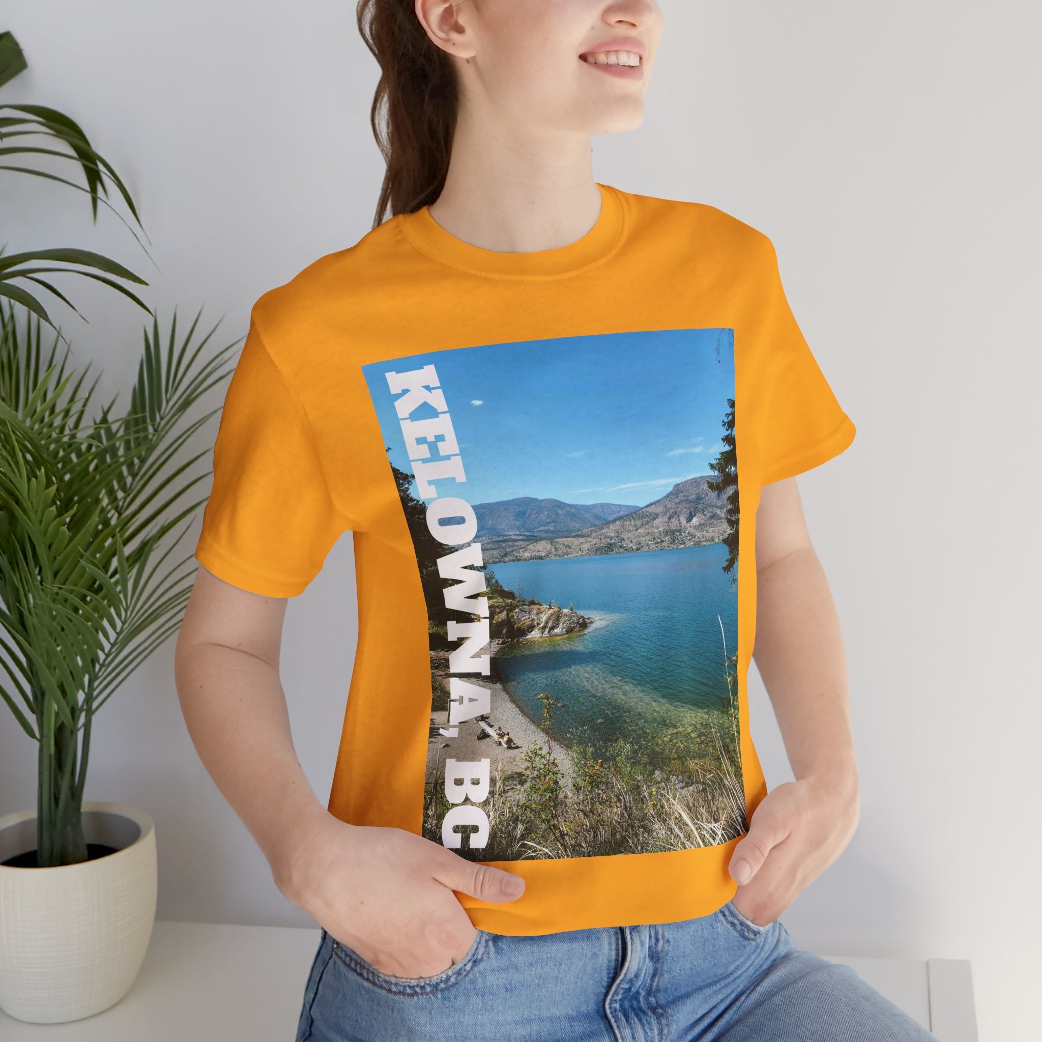 Viringee Kelowna BC scenic T-shirt, unisex short sleeve