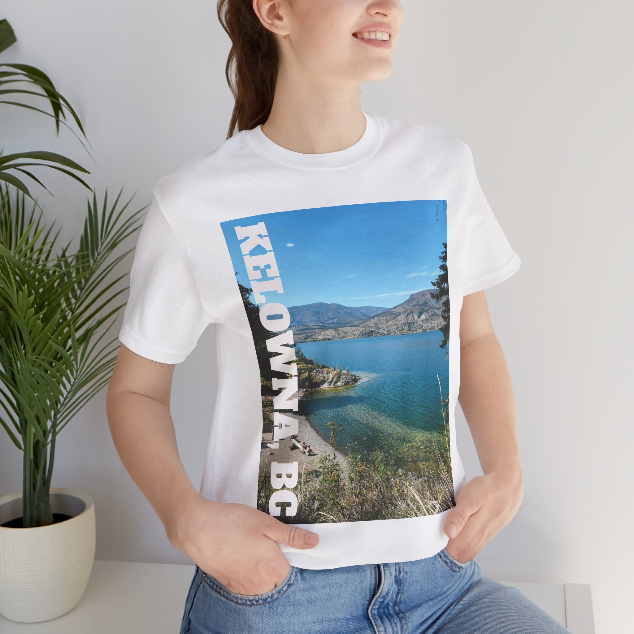 Viringee Kelowna BC scenic T-shirt, unisex short sleeve