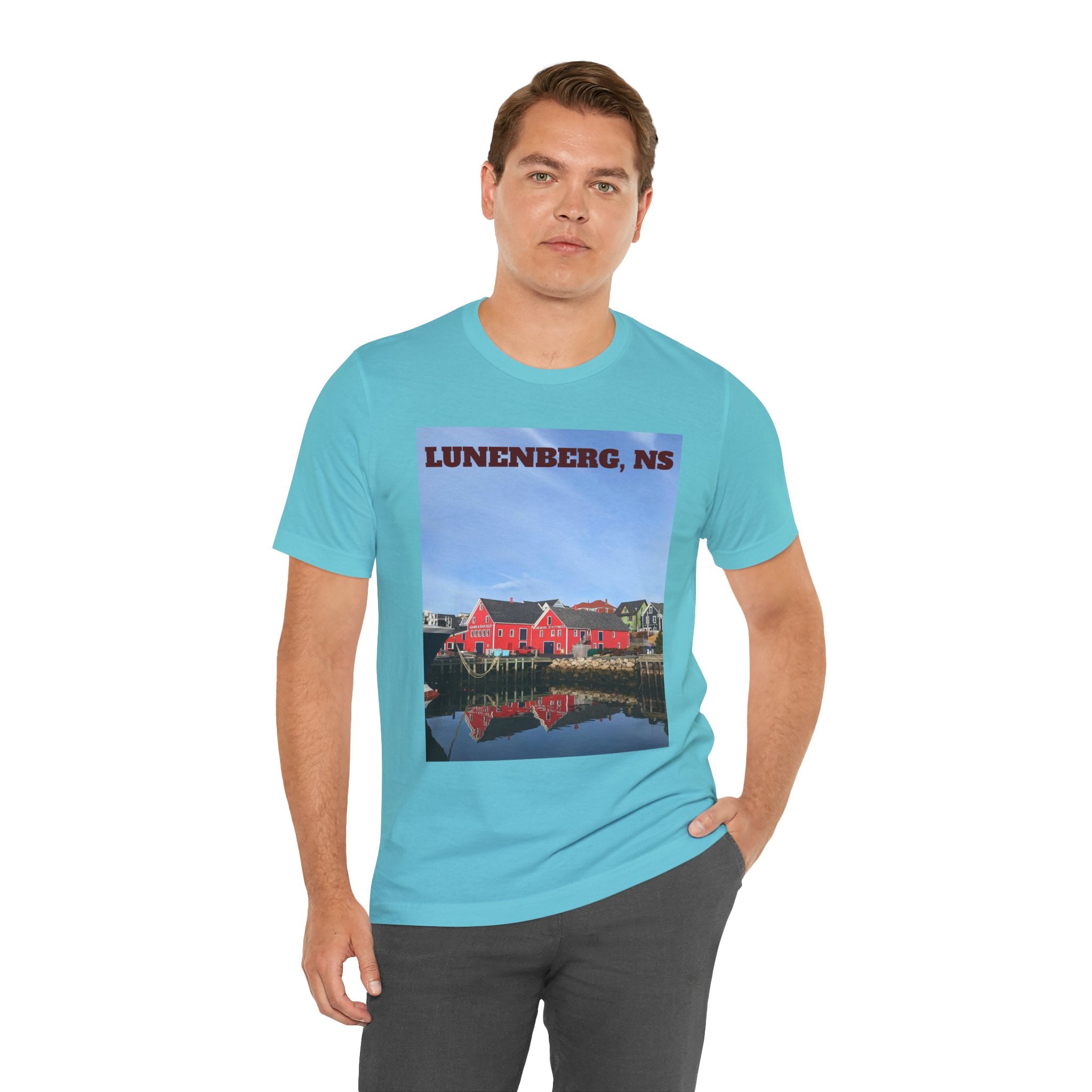 Viringee Unisex Lunenberg NS Graphic Tee