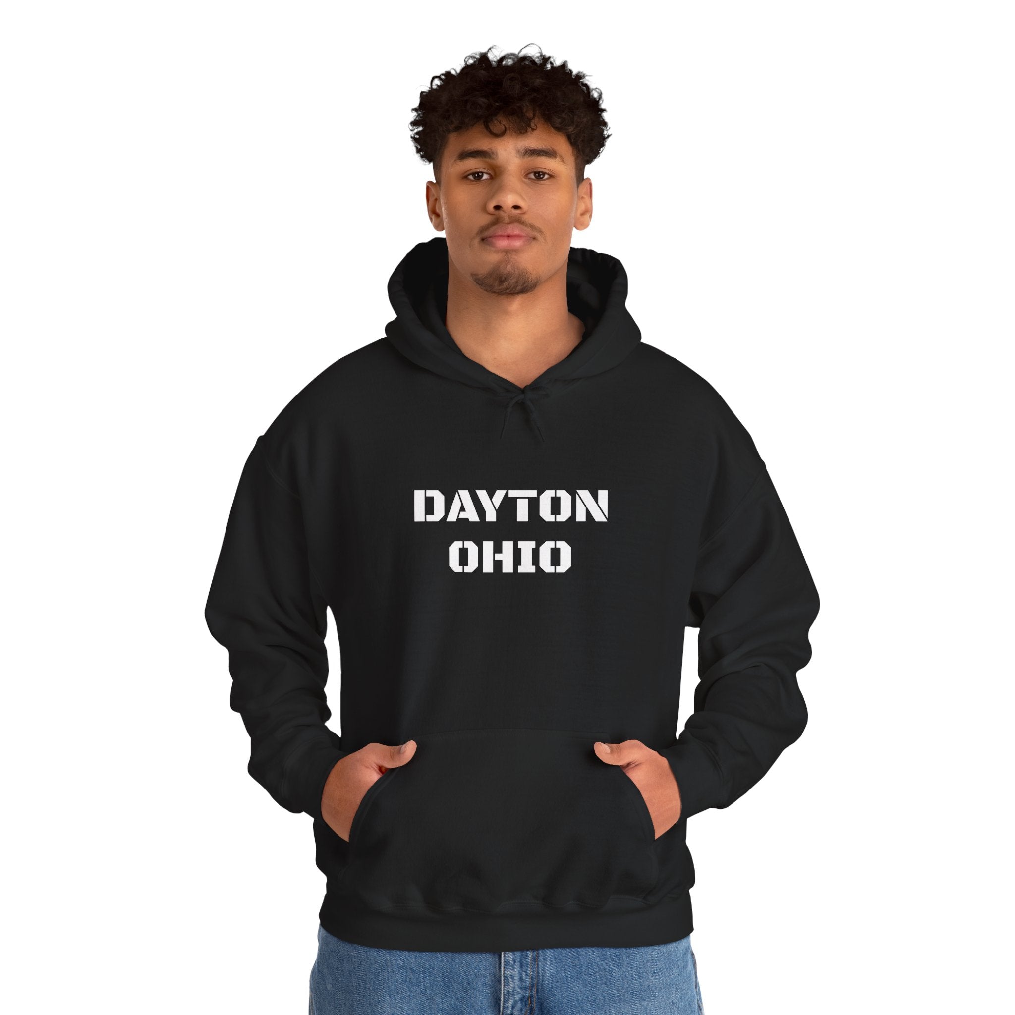 Viringee Dayton streetwear hoodie in classic fit with kangaroo pocket