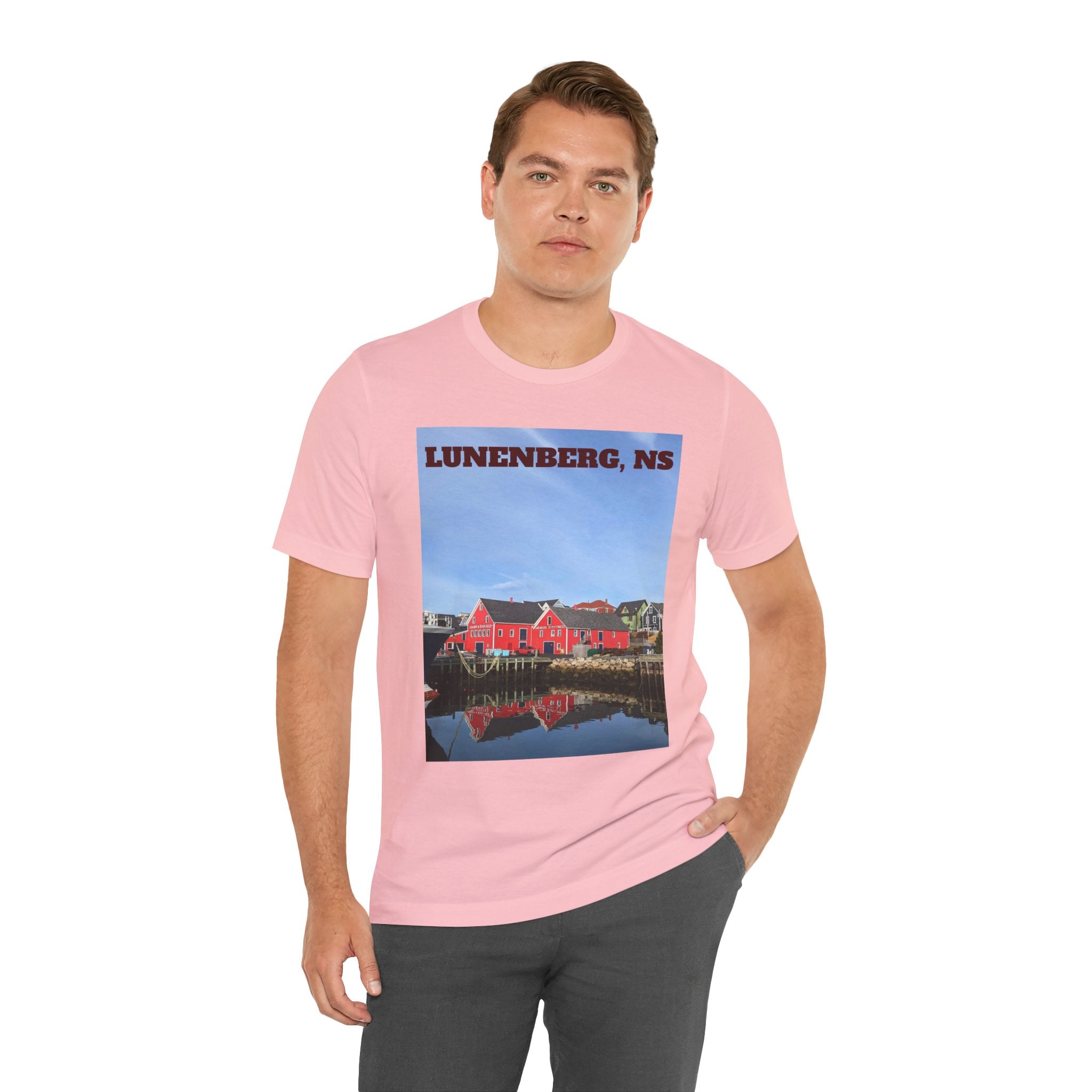 Viringee Unisex Lunenberg NS Graphic Tee