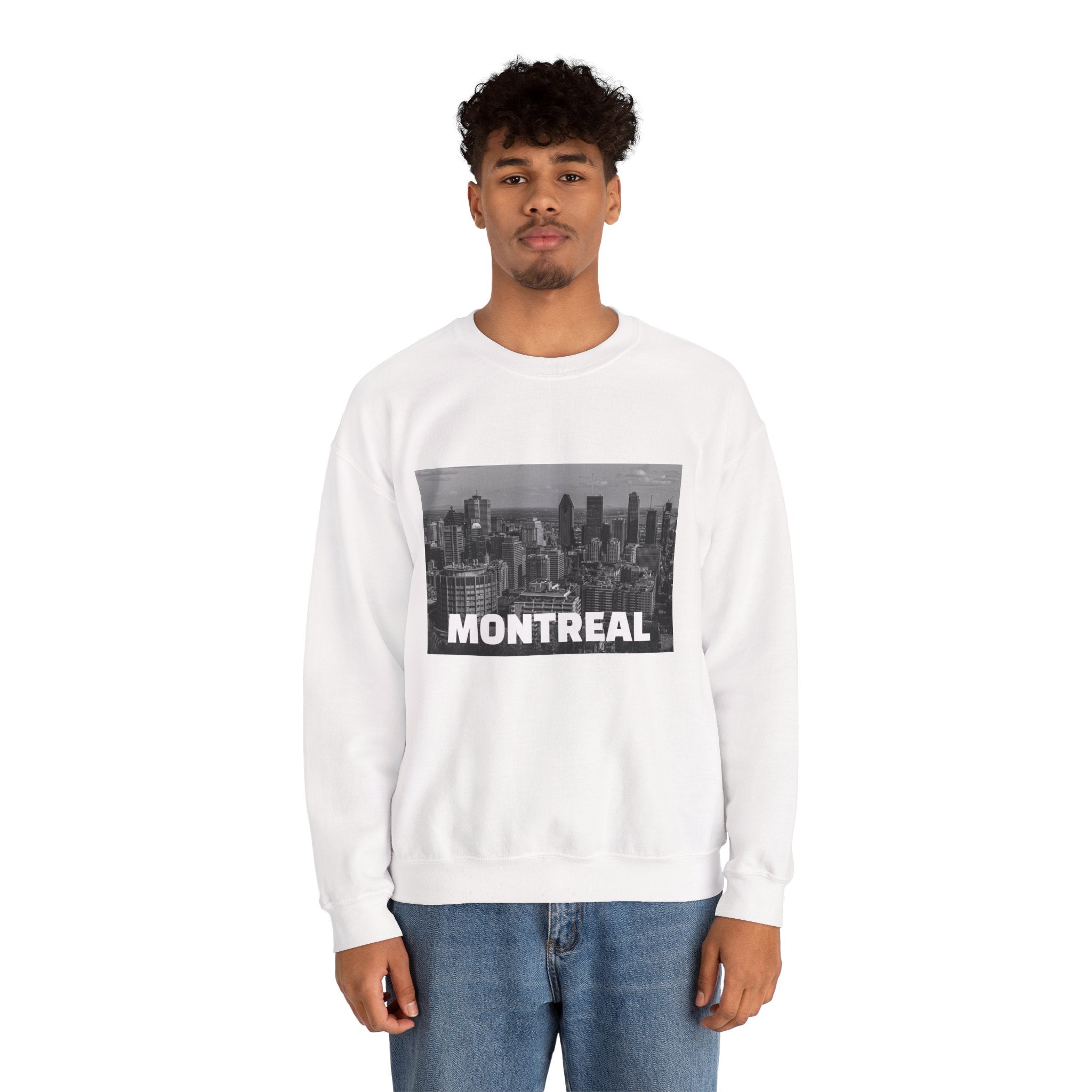 Viringee Montreal Skyline Unisex Crewneck Sweatshirt / Sweatshirt Unisexe Col Rond Viringee Montréal Skyline