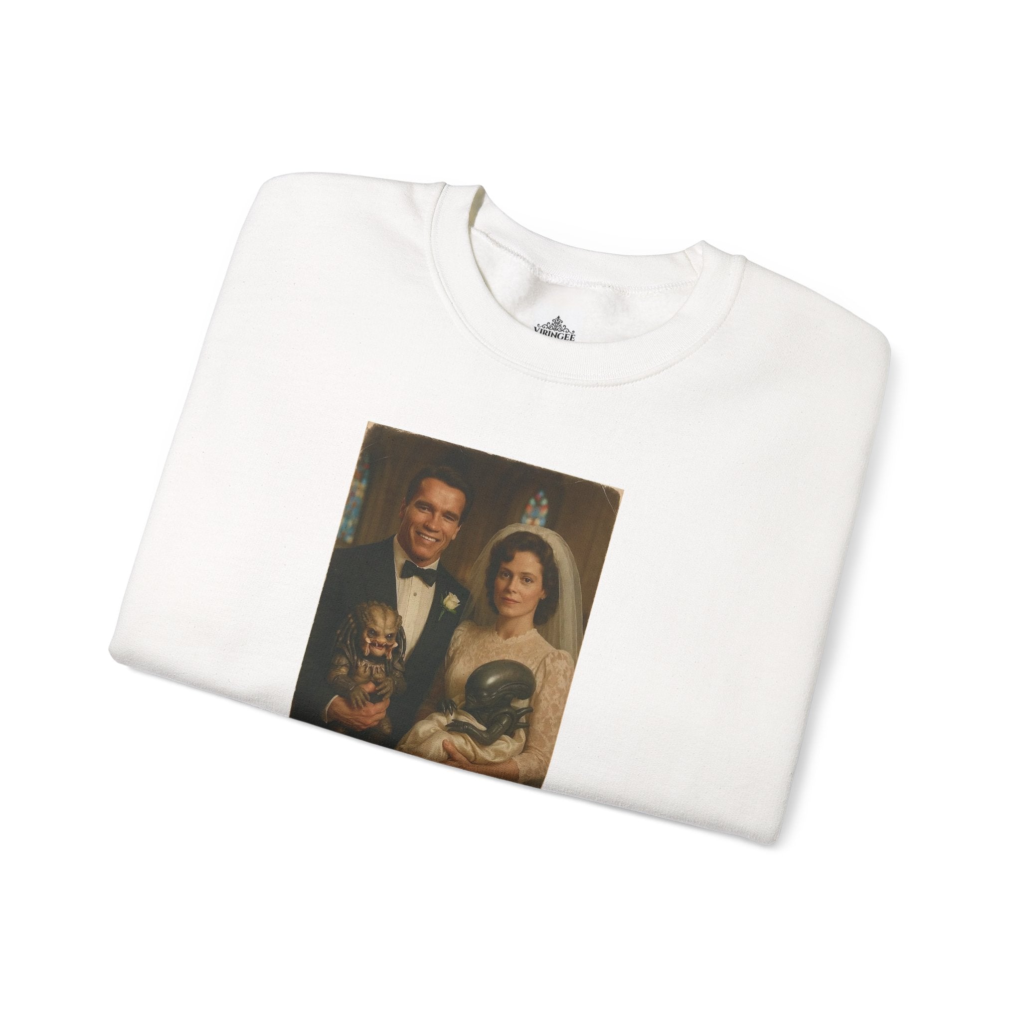 Viringee Vintage Couple Portrait Crewneck Sweatshirt