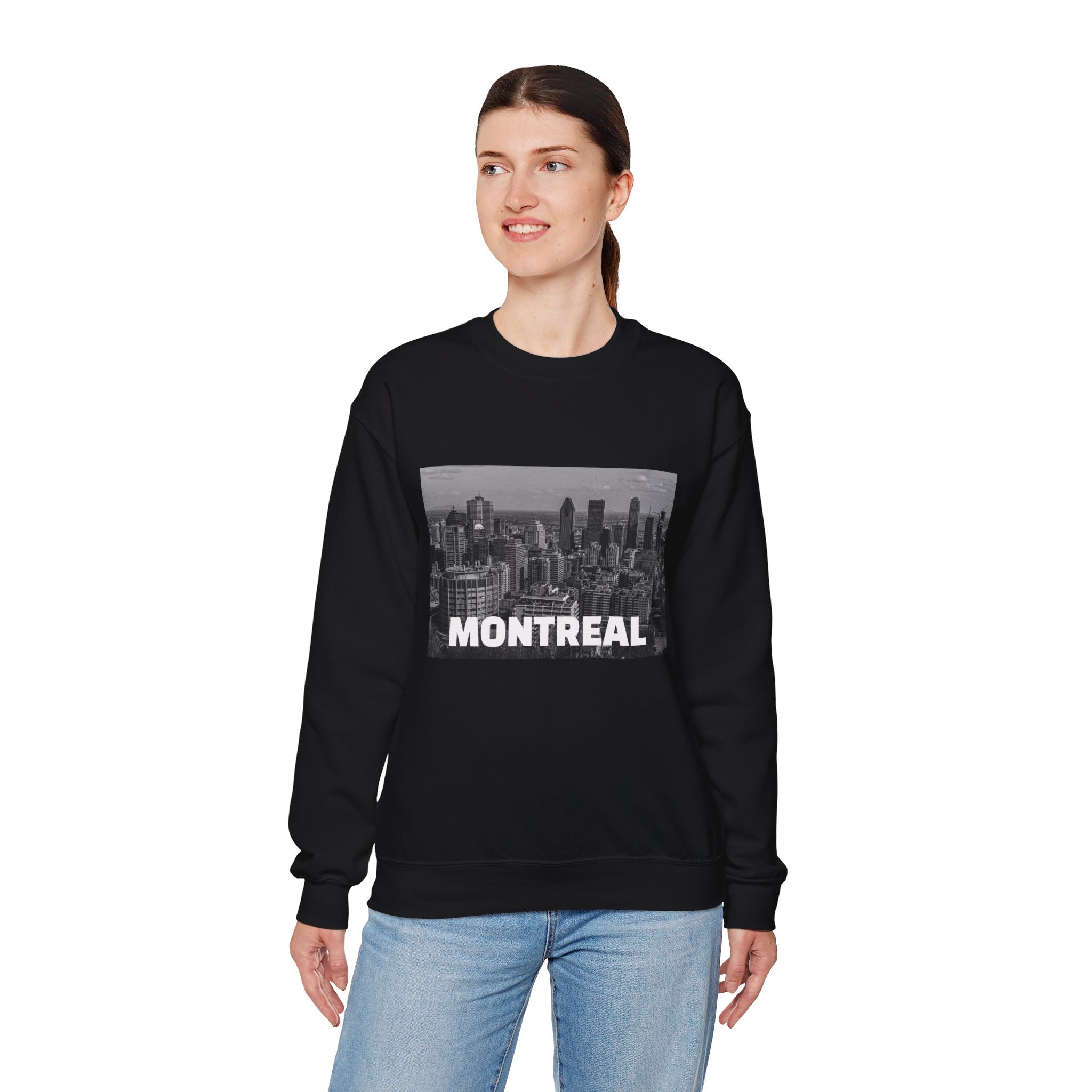 Viringee Montreal Skyline Unisex Crewneck Sweatshirt / Sweatshirt Unisexe Col Rond Viringee Montréal Skyline