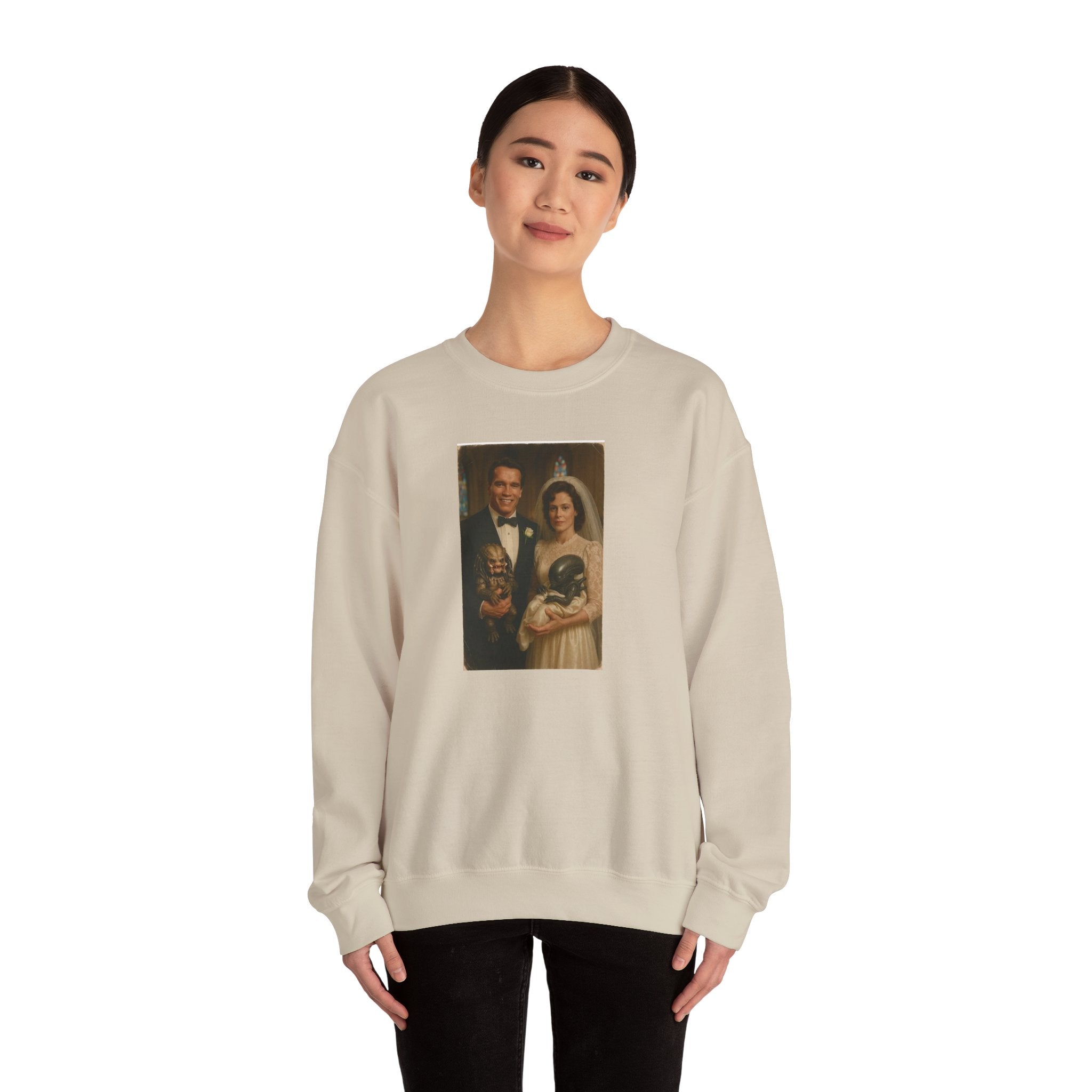 Viringee Vintage Couple Portrait Crewneck Sweatshirt