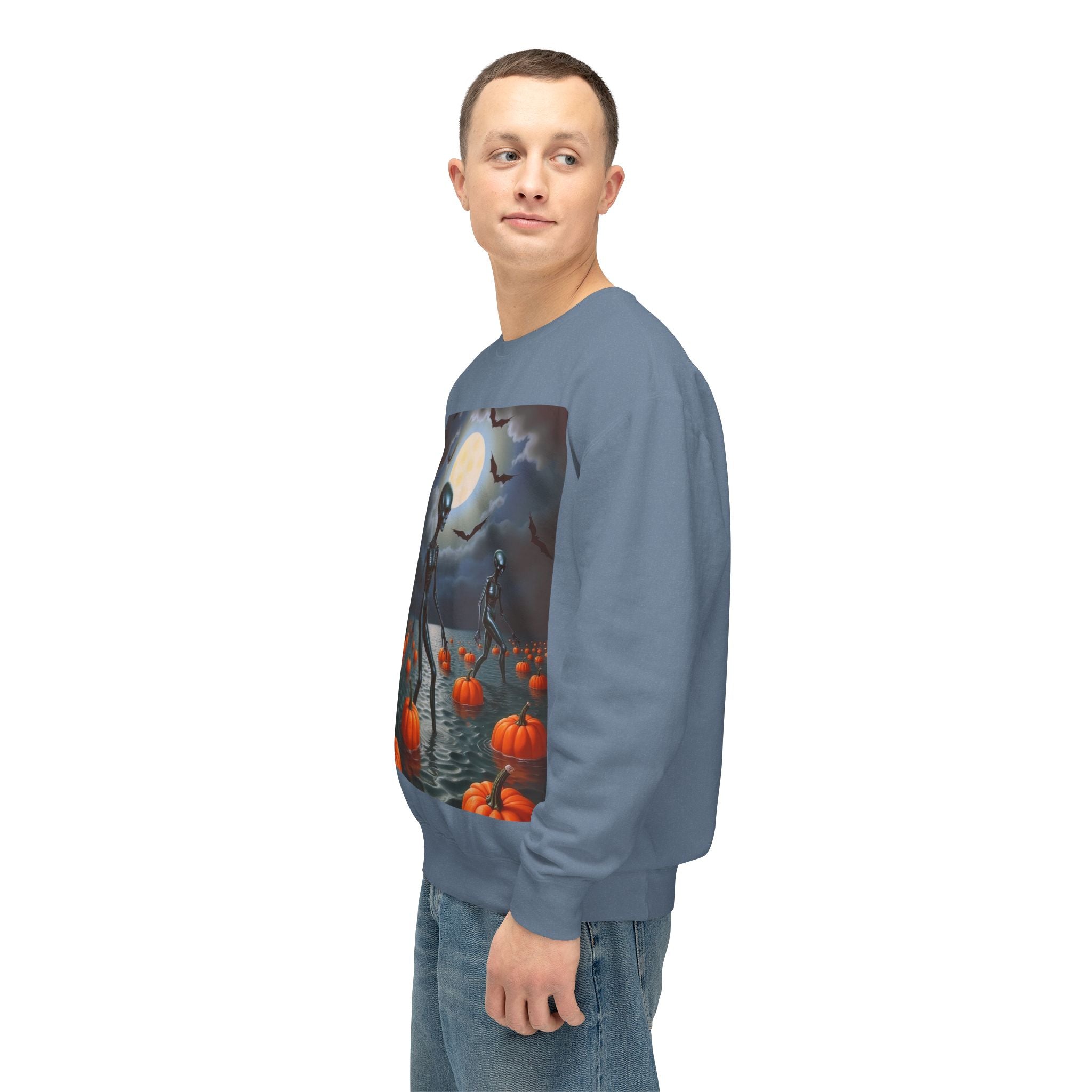 Viringee Wandering Halloween Alien Crewneck Sweatshirt