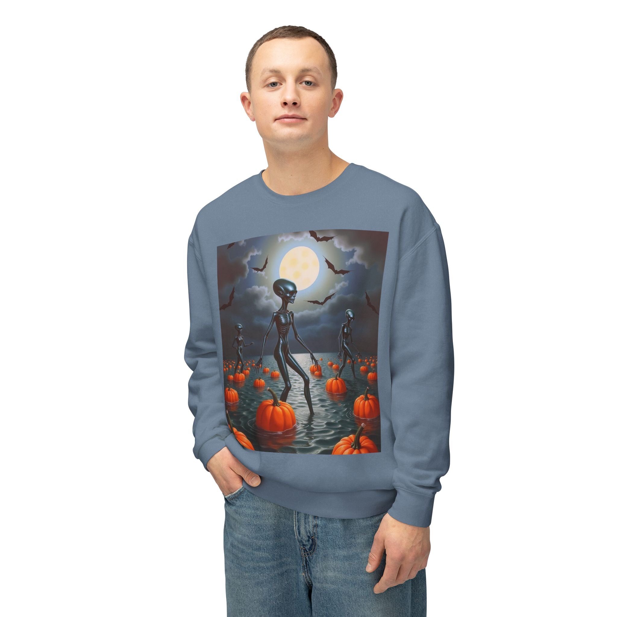 Viringee Wandering Halloween Alien Crewneck Sweatshirt