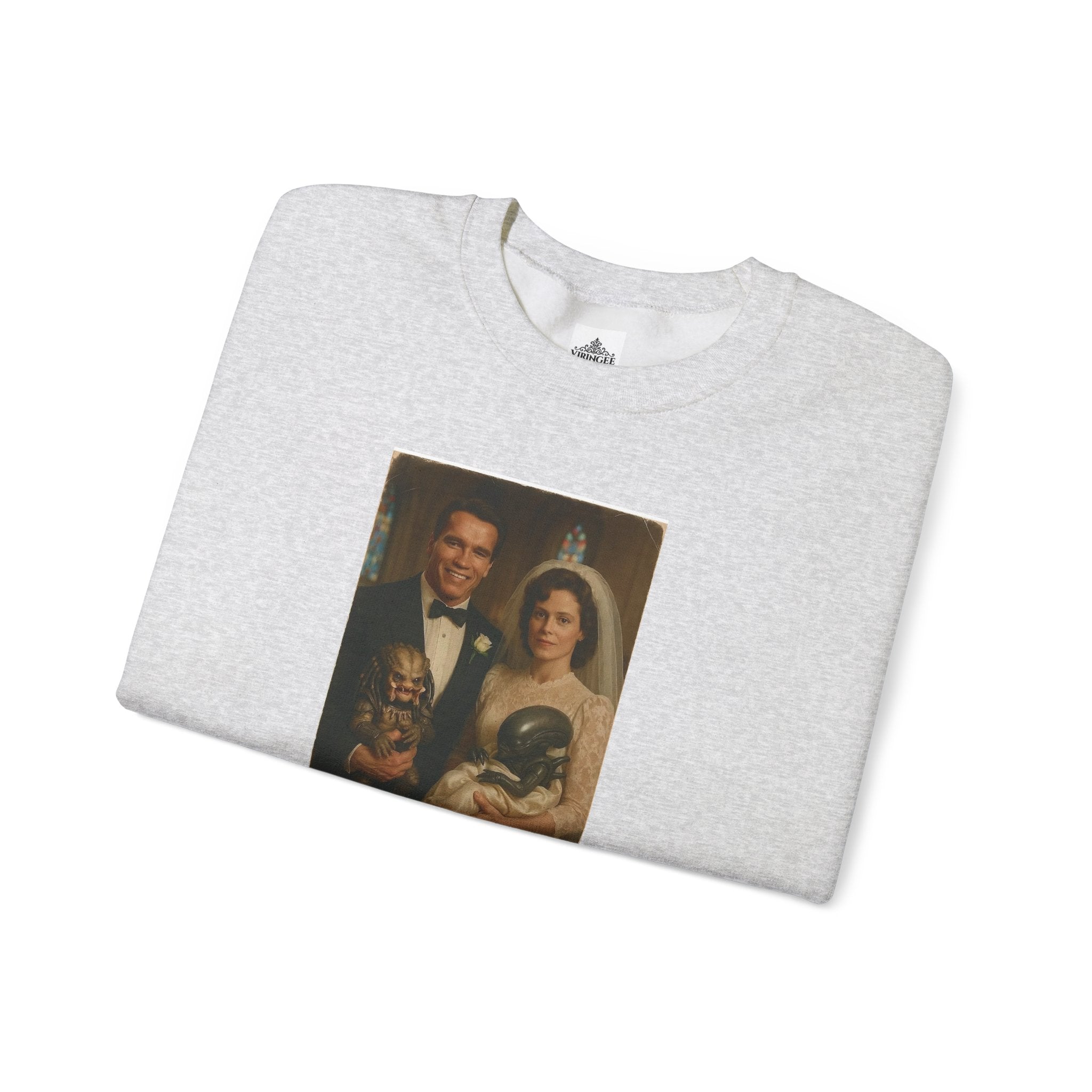 Viringee Vintage Couple Portrait Crewneck Sweatshirt