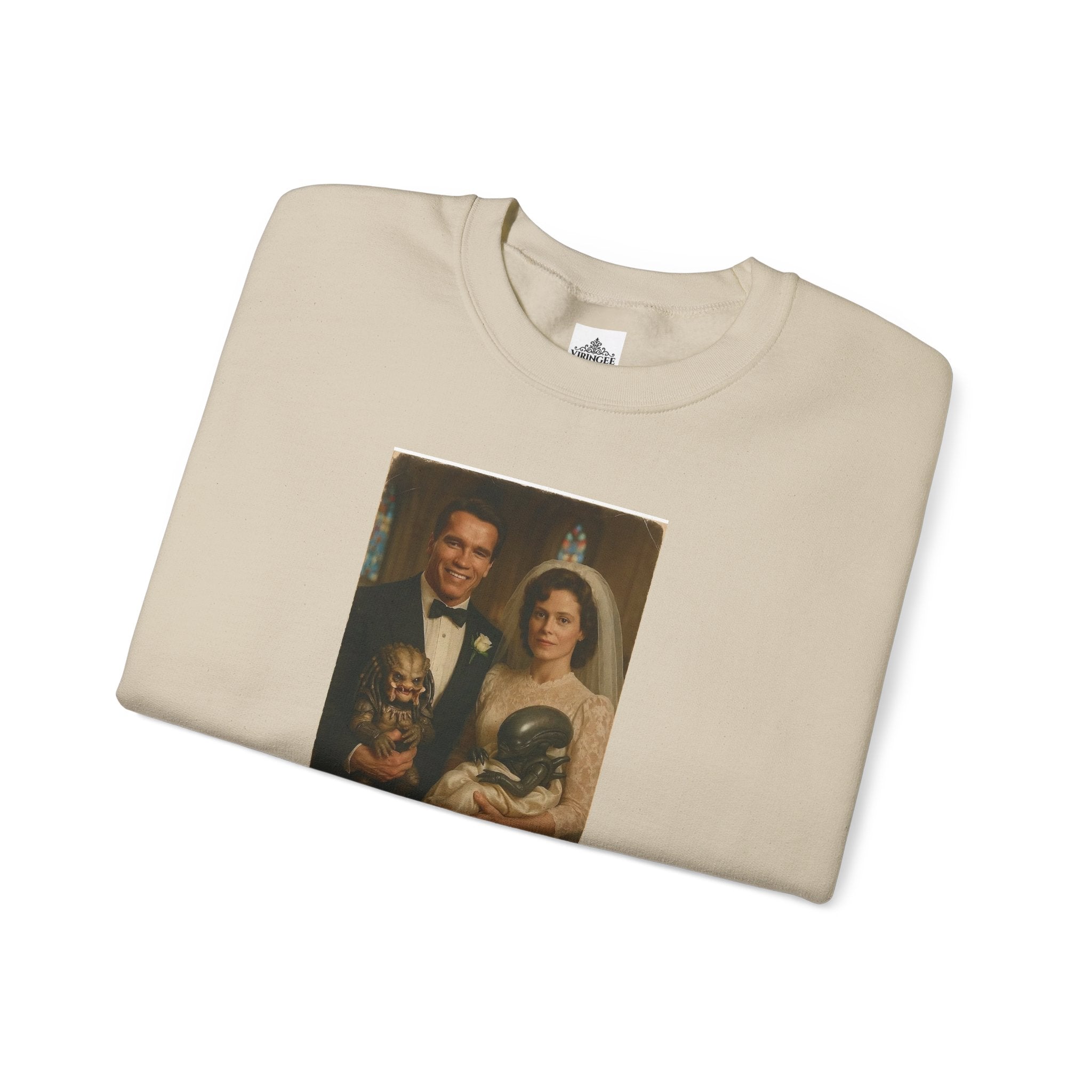 Viringee Vintage Couple Portrait Crewneck Sweatshirt