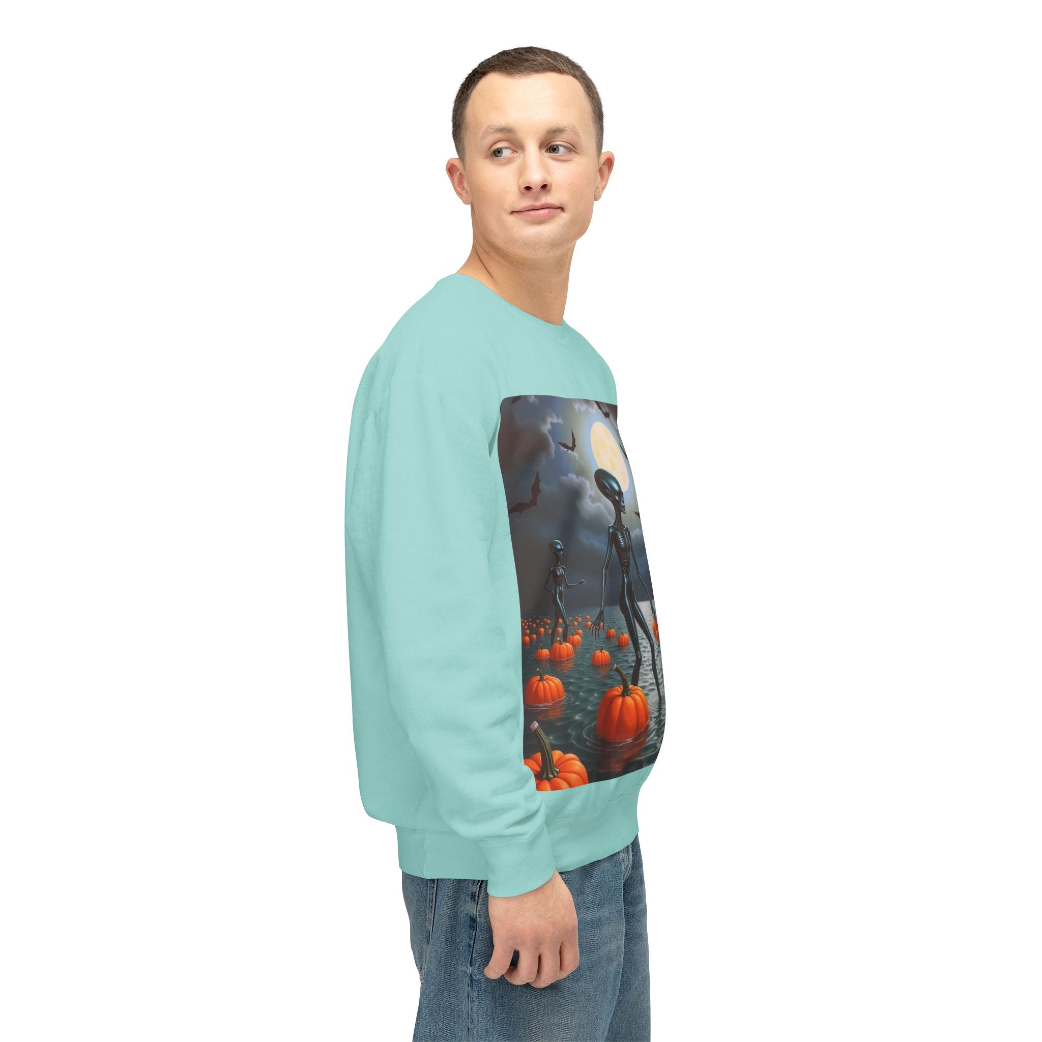 Viringee Wandering Halloween Alien Crewneck Sweatshirt