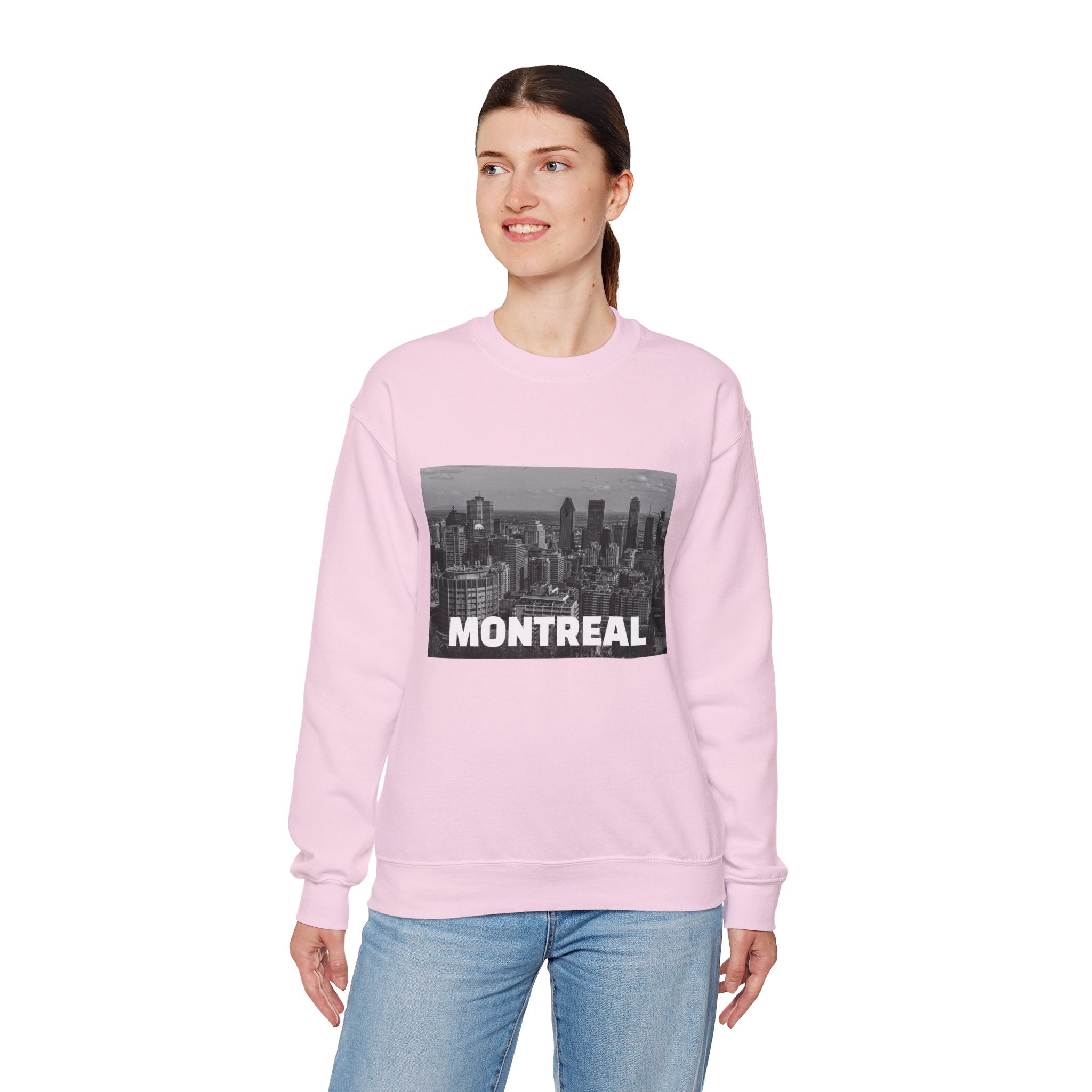 Viringee Montreal Skyline Unisex Crewneck Sweatshirt / Sweatshirt Unisexe Col Rond Viringee Montréal Skyline