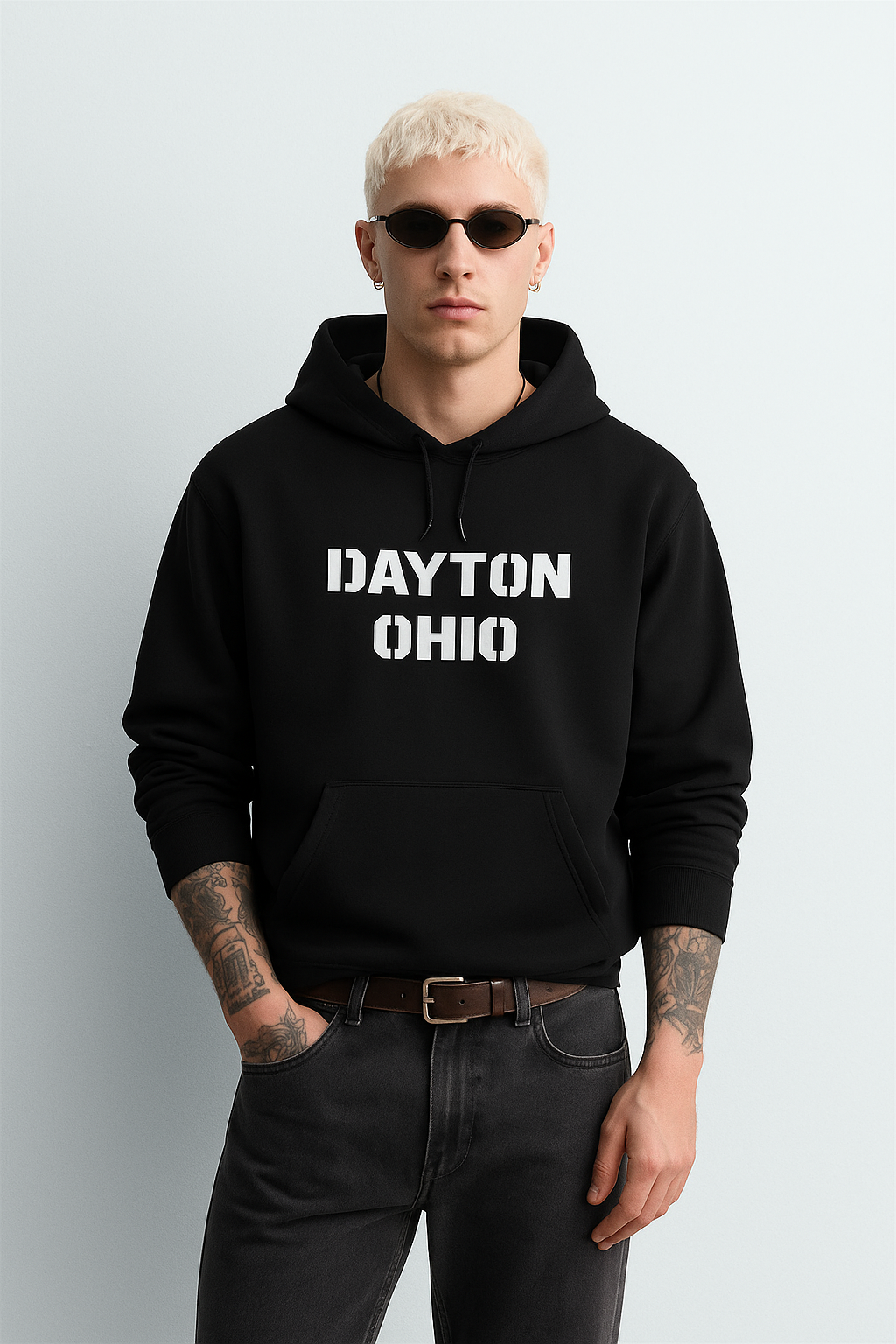 Viringee Dayton streetwear hoodie in classic fit with kangaroo pocket