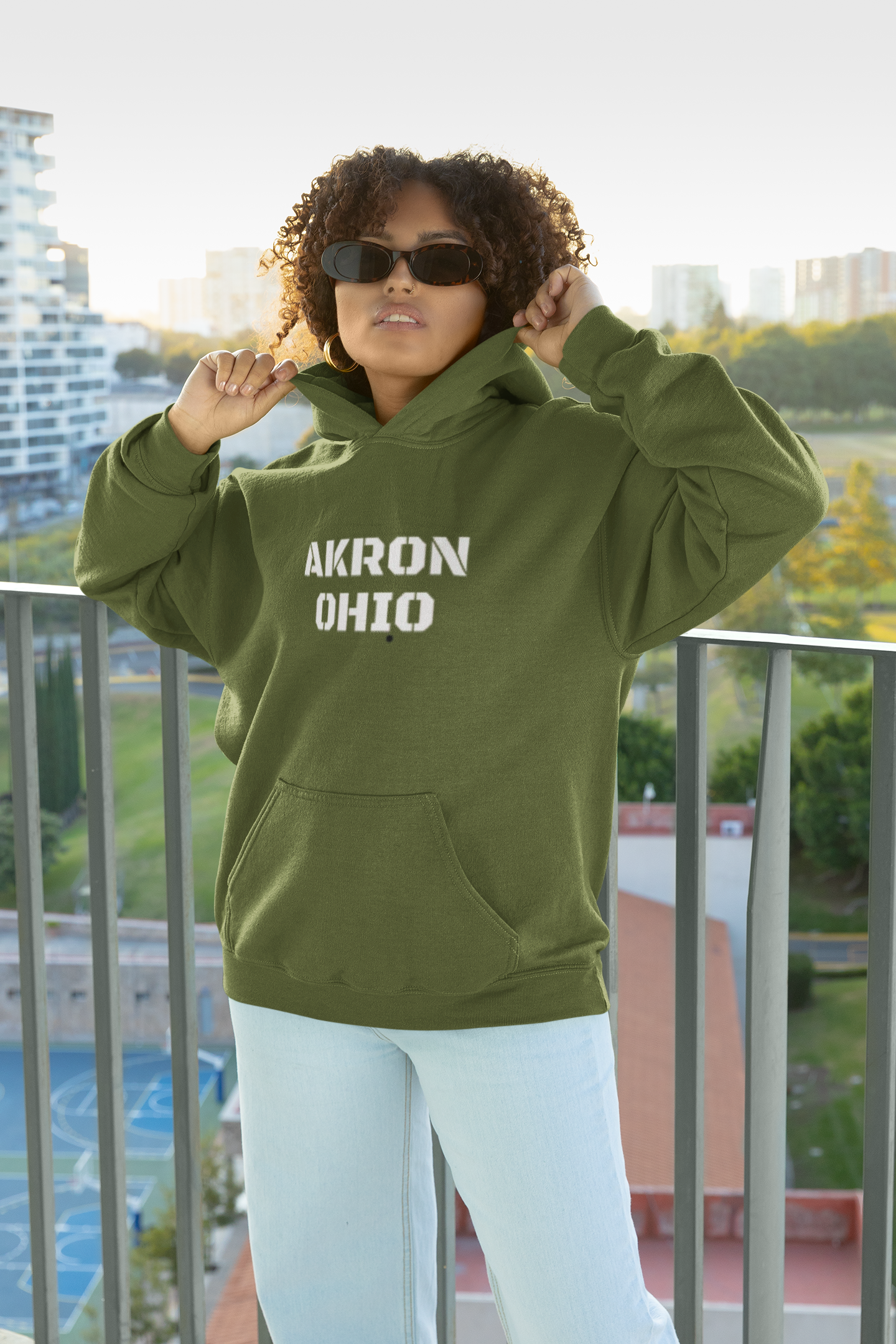 Viringee Akron Ohio Unisex Heavy Blend Hooded Sweatshirt